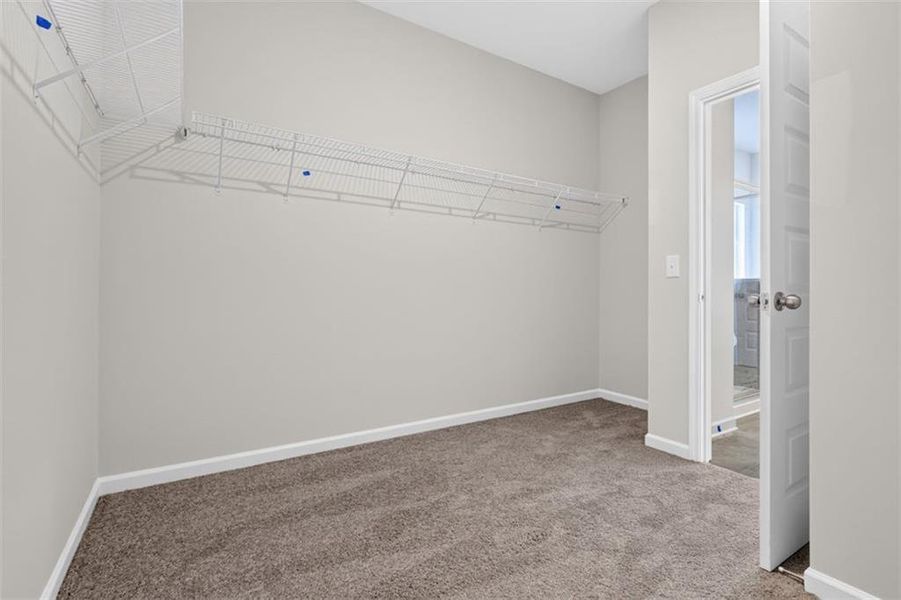 Spacious, unfurnished interior of a new home in Summerfield Place, Carrollton (Image 27).