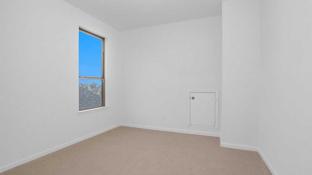 Spacious, unfurnished interior of a new home in Candela South, Richmond (Image 9).