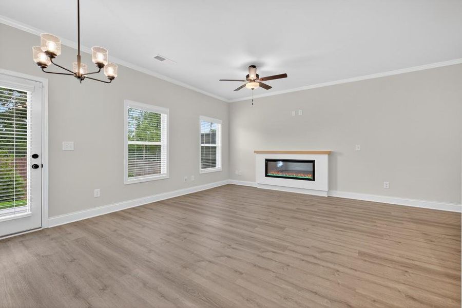 Spacious, unfurnished interior of a new home in Medlock Park, Austell (Image 26).