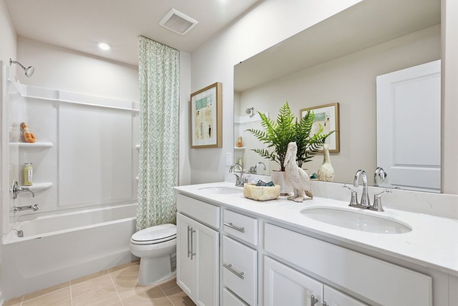 Full Bathroom