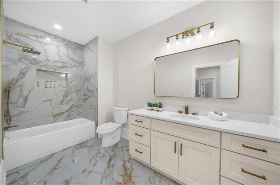 Furnished interior view inside a new home in , Gainesville (Image 16).