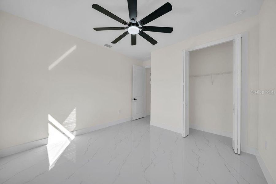 Spacious, unfurnished interior of a new home in , Lehigh Acres (Image 27).
