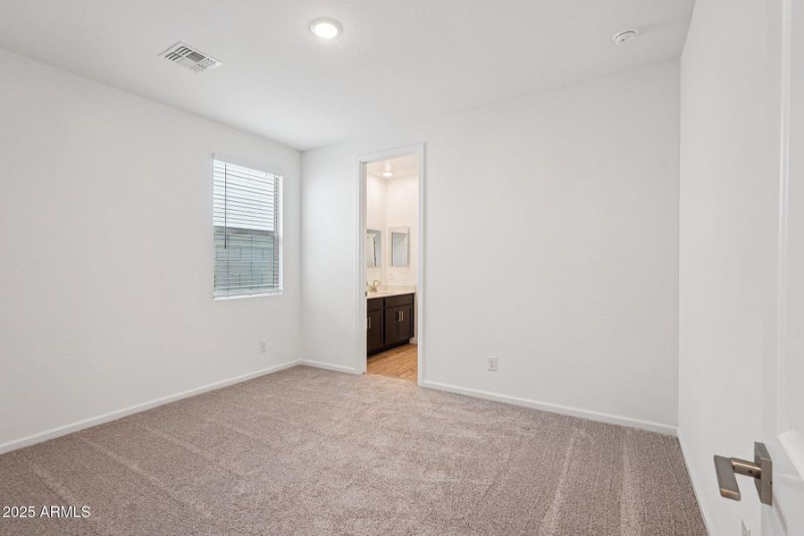 28-web-or-mls-W Brown St-S1909-028