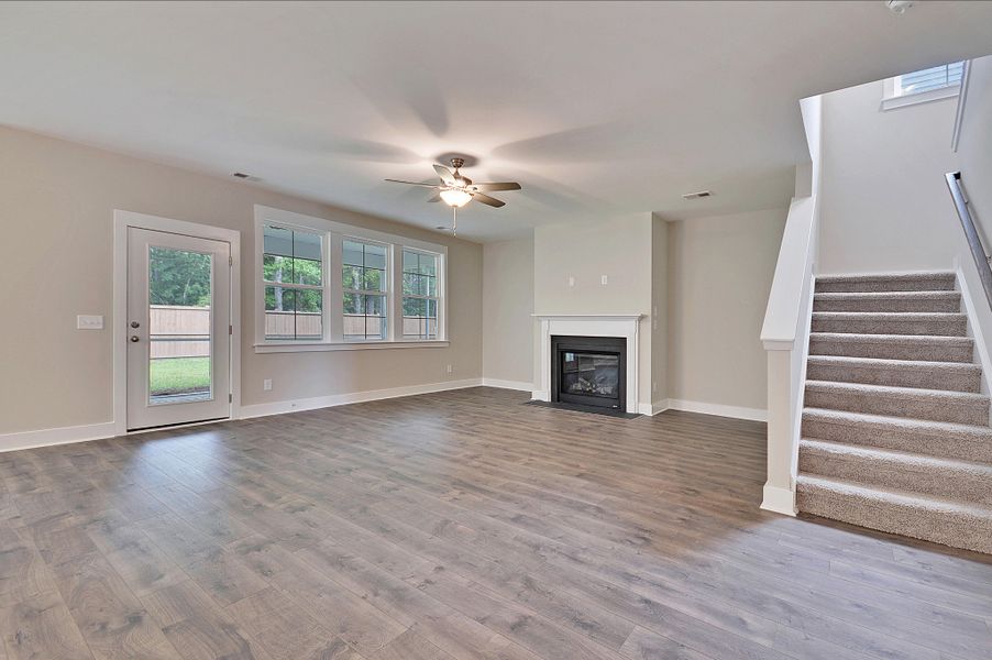 Maywood II Living Room Maywood II Living Room