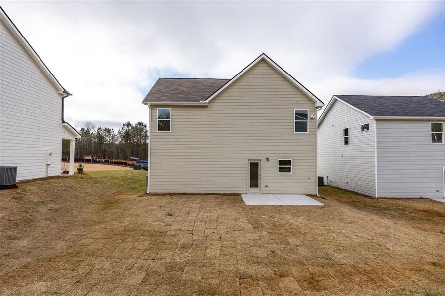 Exterior details and patio area of a home in Creekside Manor, Thomaston (Image 4).