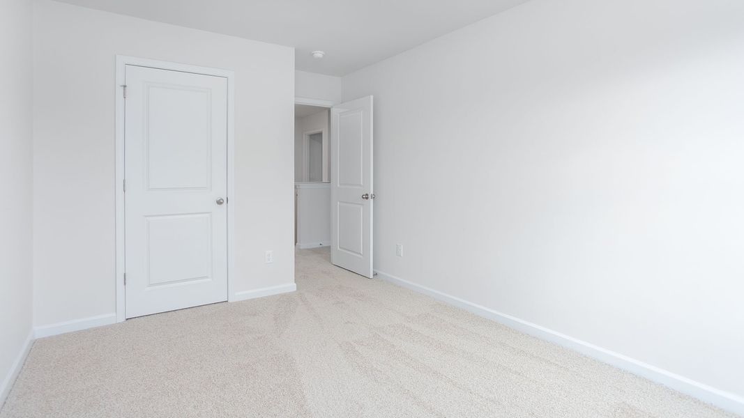 Spacious, unfurnished interior of a new home in Chandler Pointe, Rural Hall (Image 15).