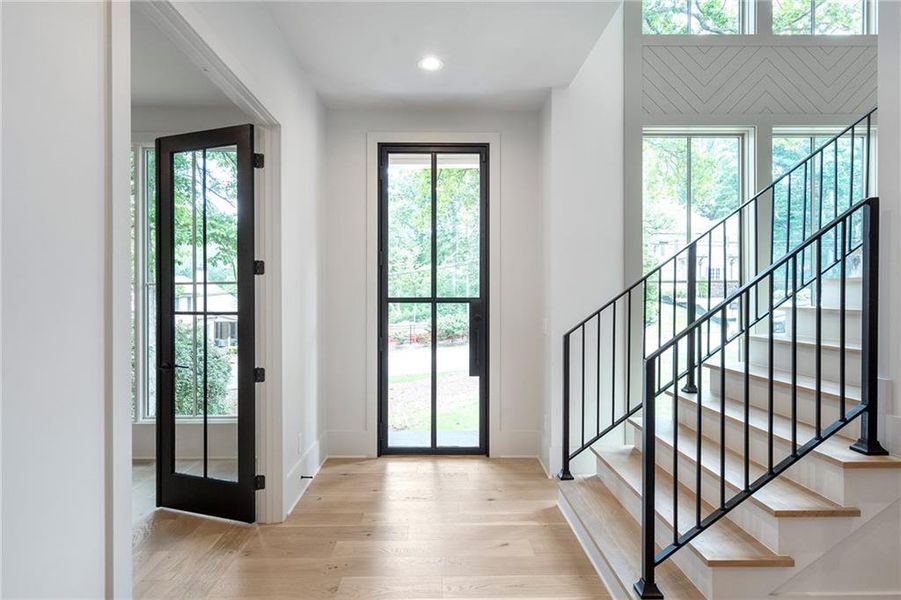 Spacious, unfurnished interior of a new home in , Atlanta (Image 23). Spacious, unfurnished interior of a new home in , Atlanta (Image 23).