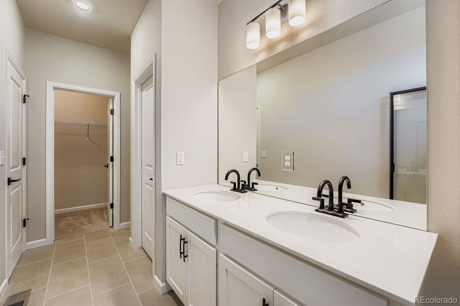Furnished interior view inside a new home in Wolf Creek Run, Strasburg (Image 6). Furnished interior view inside a new home in Wolf Creek Run, Strasburg (Image 6).