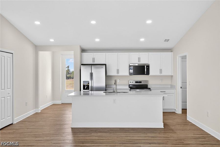 Furnished interior view inside a new home in Cape Coral, Cape Coral (Image 11).