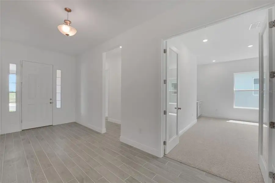Spacious, unfurnished interior of a new home in Avalon Woods, Winter Garden (Image 34).