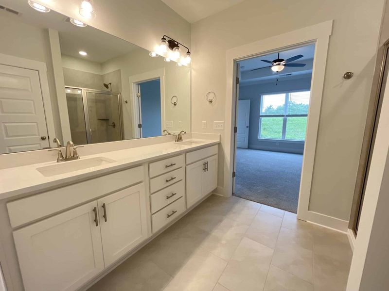 Furnished interior view inside a new home in Saundersville Station, Hendersonville (Image 5).