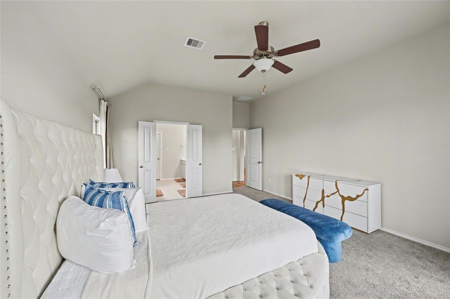 Furnished interior view inside a new home in Candela, Richmond (Image 14).