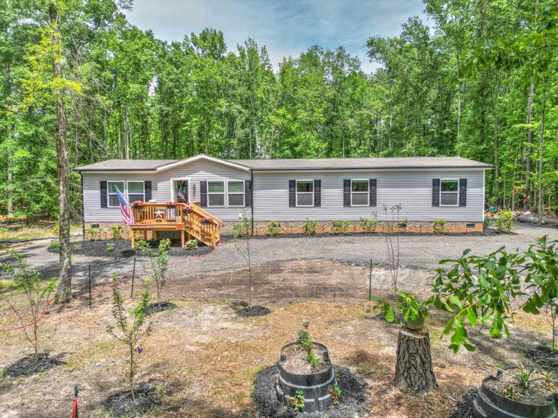 Image 60 of a home in .