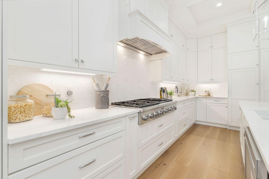 Furnished interior view inside a new home in , West Palm Beach (Image 11). Furnished interior view inside a new home in , West Palm Beach (Image 11).