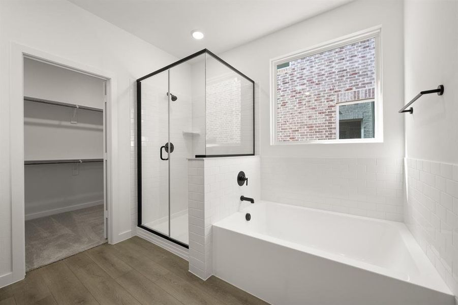 669 Tyronza- Primary Suite-5