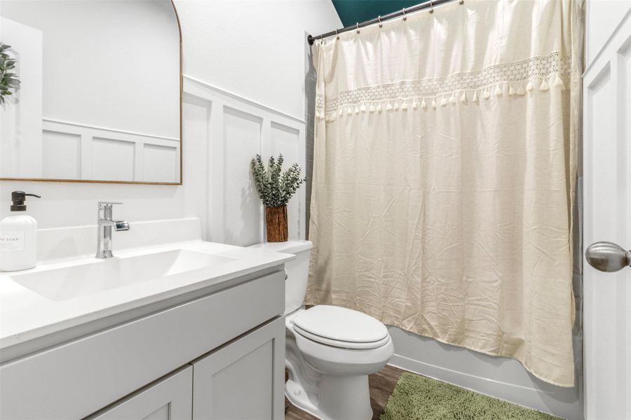 Image 2 of a home in River Ranch Meadows. Image 2 of a home in River Ranch Meadows.