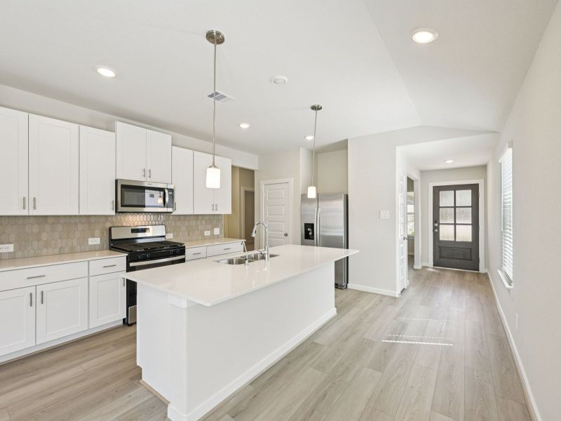 The Pinnacle floorplan in Mavera of Conroe, TX. The Pinnacle floorplan in Mavera of Conroe, TX.