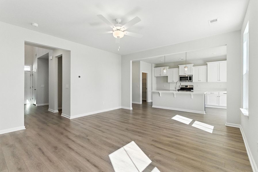 Image 25 of a home in Landmark Commons.