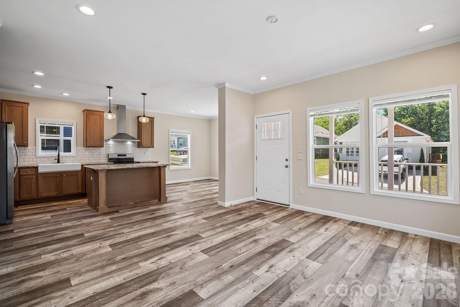 Spacious, unfurnished interior of a new home in , Asheville (Image 17).