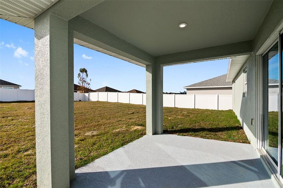 Exterior details and patio area of a home in , Ocala (Image 3).