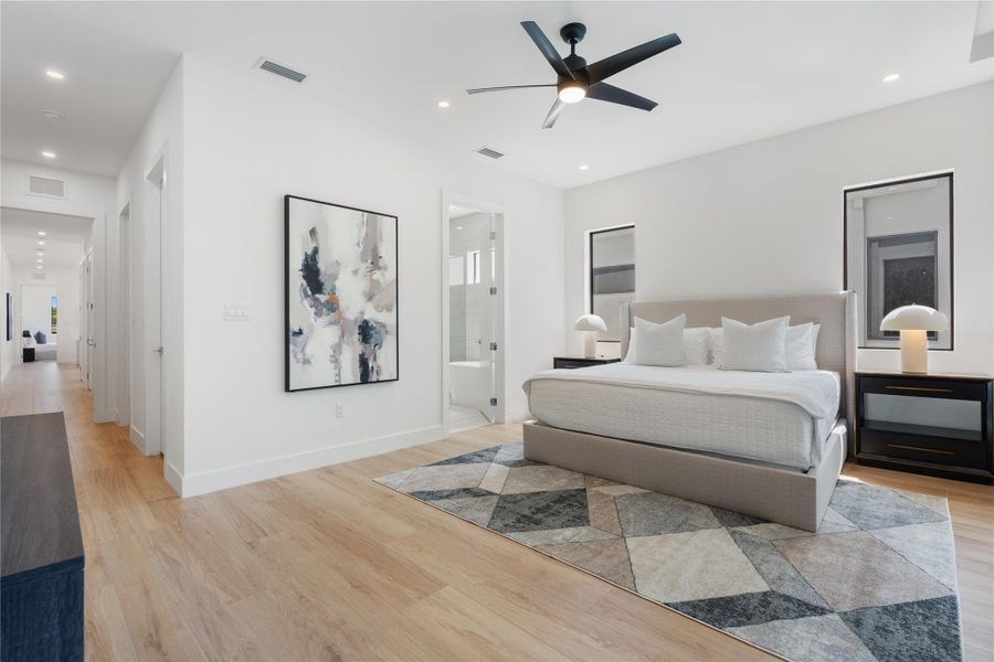 DISCLAIMER: All renderings, site plans, simulated
views, floor plans, graphic images, drawings and all
other information depicted are illustrative, and are
provided to assist in visualizing the units and the
Project and may not be accurately depicted and
may be changed at any time. DISCLAIMER: All renderings, site plans, simulated
views, floor plans, graphic images, drawings and all
other information depicted are illustrative, and are
provided to assist in visualizing the units and the
Project and may not be accurately depicted and
may be changed at any time.