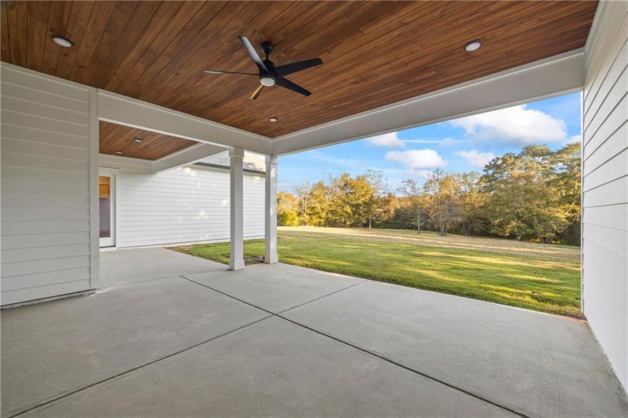 Exterior details and patio area of a home in , Monroe (Image 36).