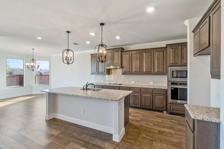 Image 114 representing the Concept 2373 by Landsea Homes in Coyote Crossing, Godley, TX. Image 114 representing the Concept 2373 by Landsea Homes in Coyote Crossing, Godley, TX.