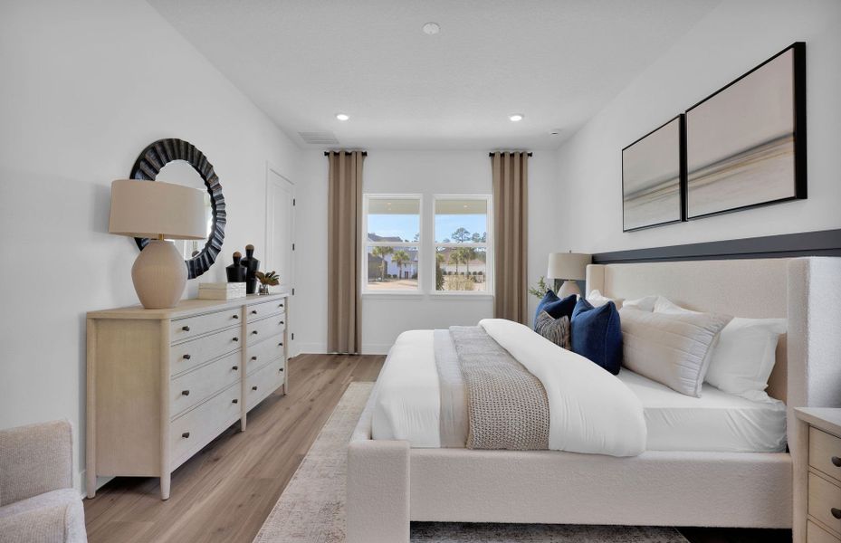 Representative furnished interior of a home built from the Mahogany by Pulte Homes in Fiddler's Cove, Kingsland (Image 6).