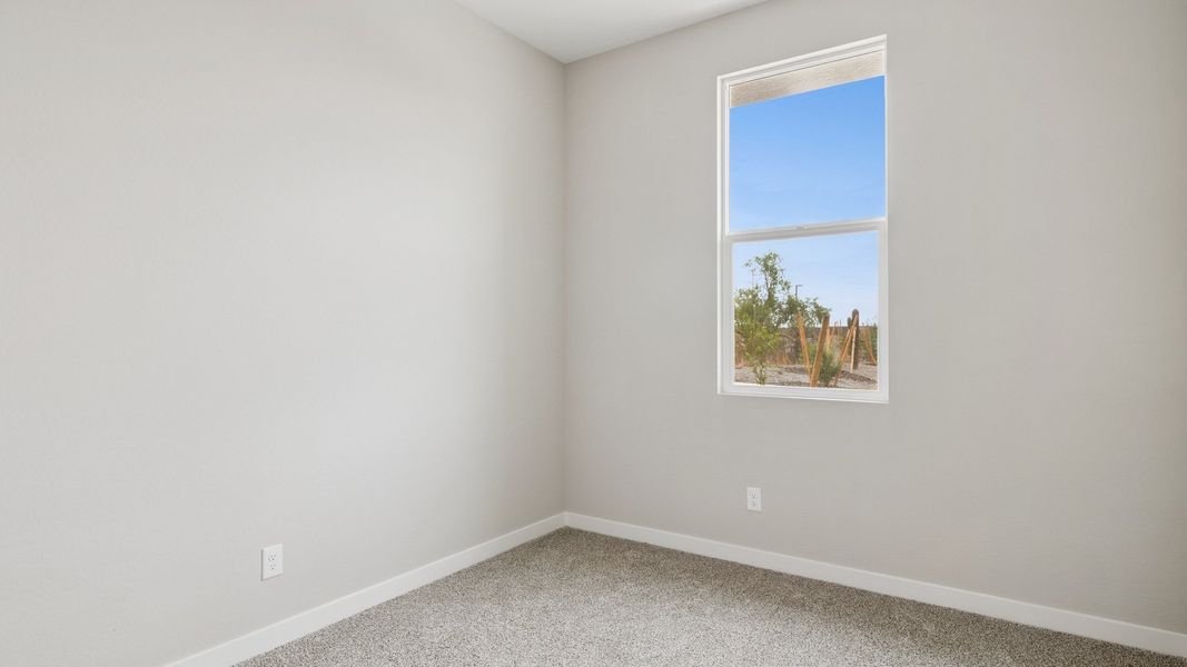 Spacious, unfurnished interior of a new home in Upper Canyon, Phoenix (Image 26).