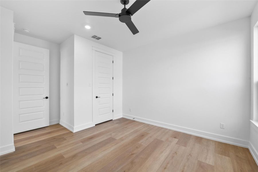 Please Note: These interior photos are not of the actual design but are of a completed one with a similar floor plan. Finishes, features, and layouts may vary. Please Note: These interior photos are not of the actual design but are of a completed one with a similar floor plan. Finishes, features, and layouts may vary.