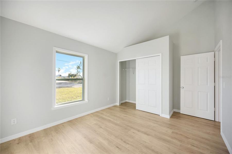 Spacious, unfurnished interior of a new home in , North Port (Image 37).