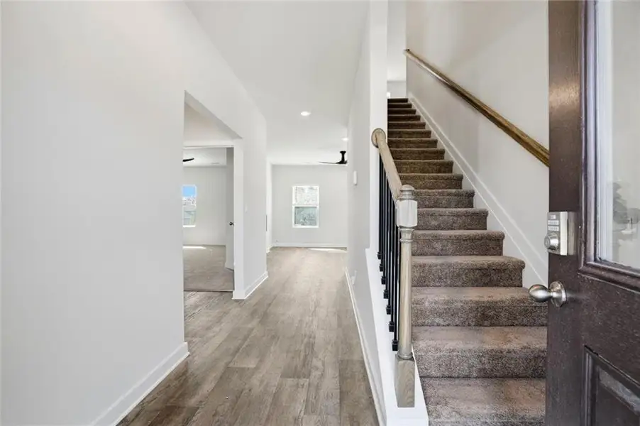Spacious, unfurnished interior of a new home in Southern Hills, McDonough (Image 16). Spacious, unfurnished interior of a new home in Southern Hills, McDonough (Image 16).