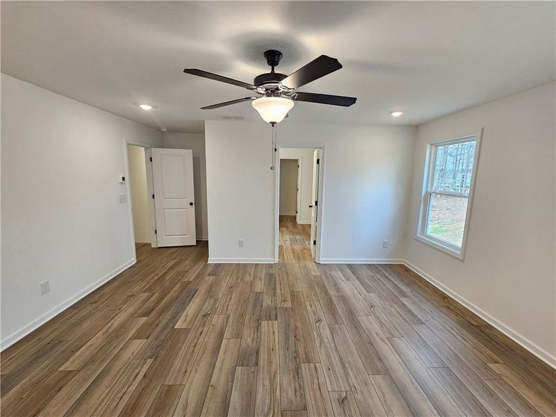 Spacious, unfurnished interior of a new home in The Estates at Casteel, Bethlehem (Image 16).
