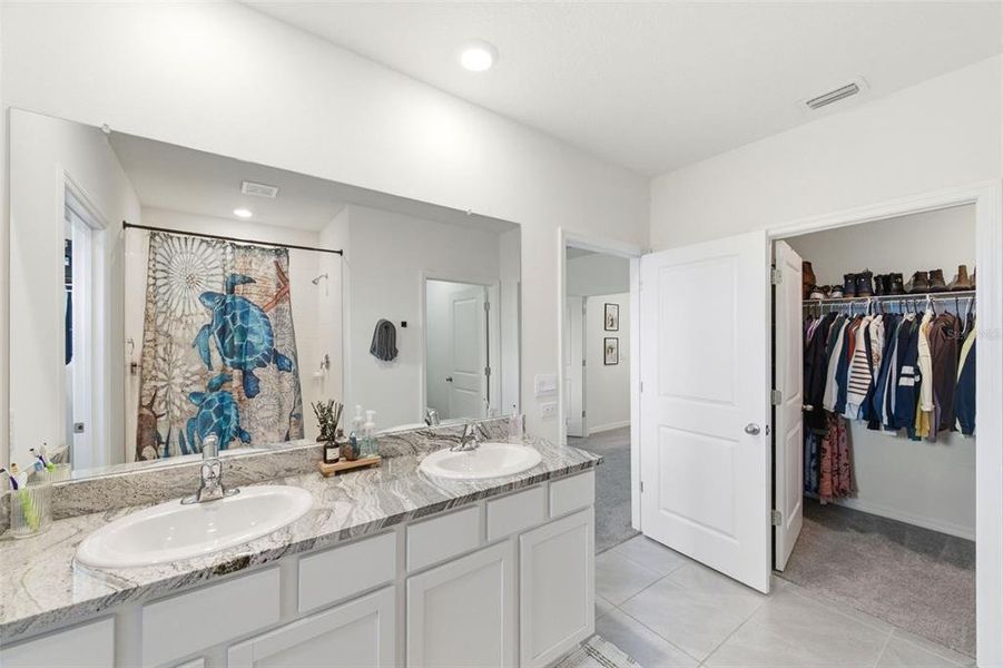 Furnished interior view inside a new home in Epperson, Wesley Chapel (Image 59). Furnished interior view inside a new home in Epperson, Wesley Chapel (Image 59).