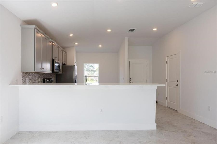 Image 33 of a home in .