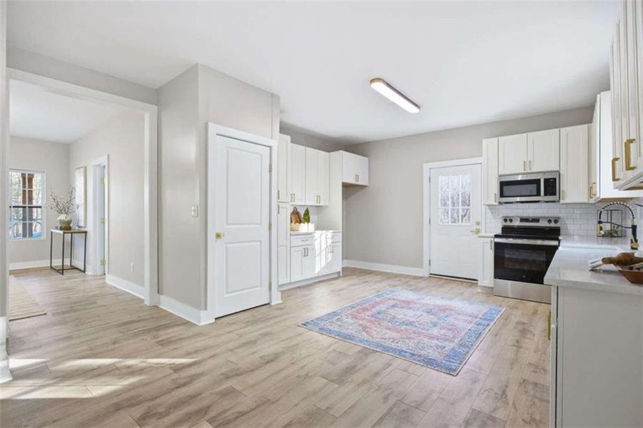 Image 34 of a home in .