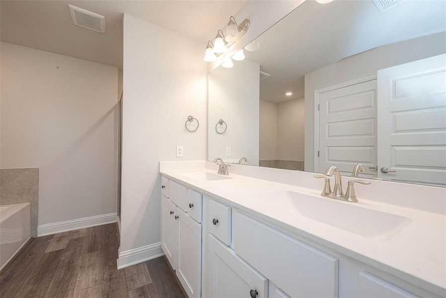 Furnished interior view inside a new home in Bayou Maison, Dickinson (Image 9). Furnished interior view inside a new home in Bayou Maison, Dickinson (Image 9).