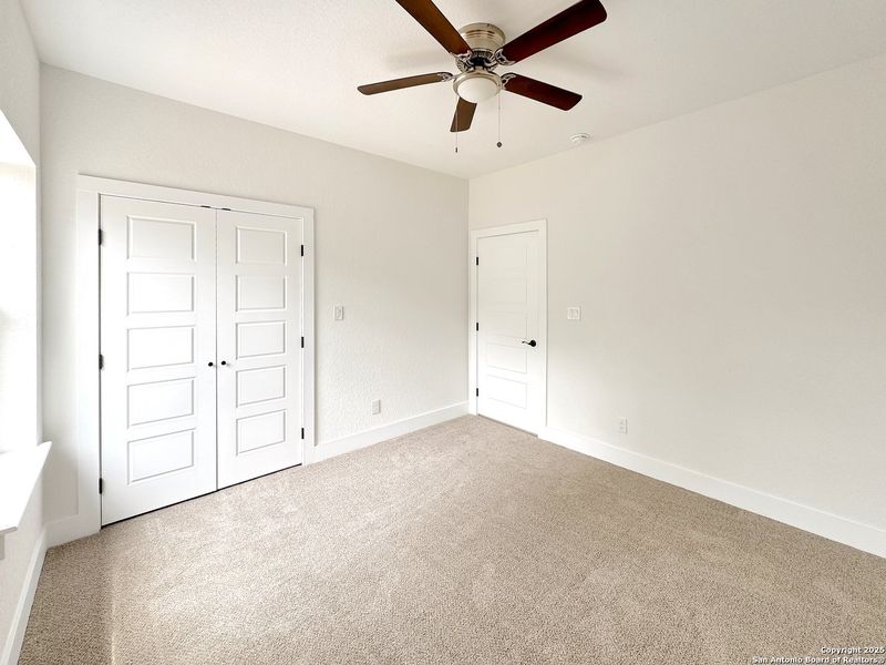 Spacious, unfurnished interior of a new home in , Spring Branch (Image 12).