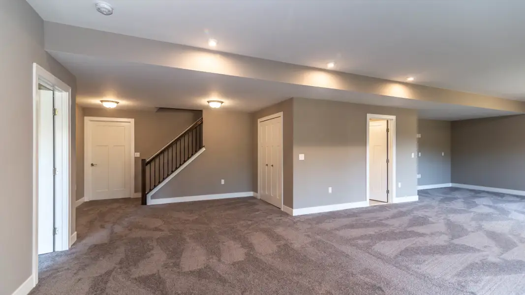 Representative unfurnished interior of a home built from the The Boulder by Norfolk Homes in Offsite Builds Southern Michigan, Ann Arbor (Image 55).
