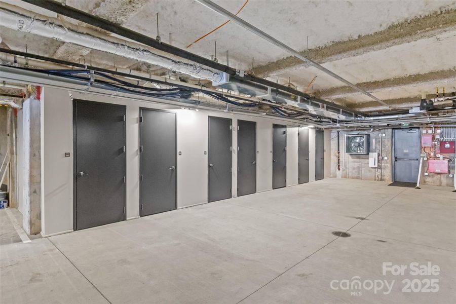 Image 41 of a home in .