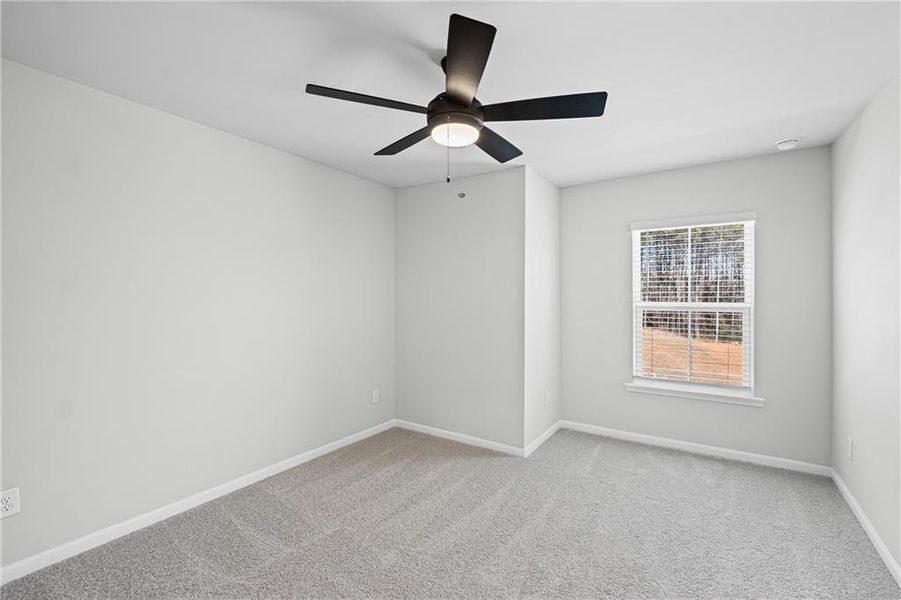 Spacious, unfurnished interior of a new home in Adler Springs, Powder Springs (Image 15).