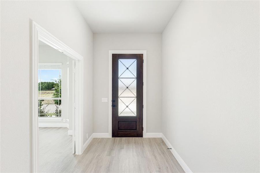 Spacious, unfurnished interior of a new home in Ridge Ranch, Mesquite (Image 21). Spacious, unfurnished interior of a new home in Ridge Ranch, Mesquite (Image 21).