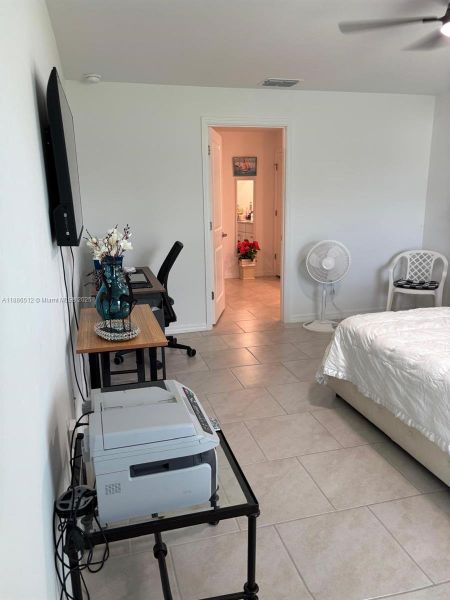 Furnished interior view inside a new home in , Lehigh Acres (Image 23). Furnished interior view inside a new home in , Lehigh Acres (Image 23).