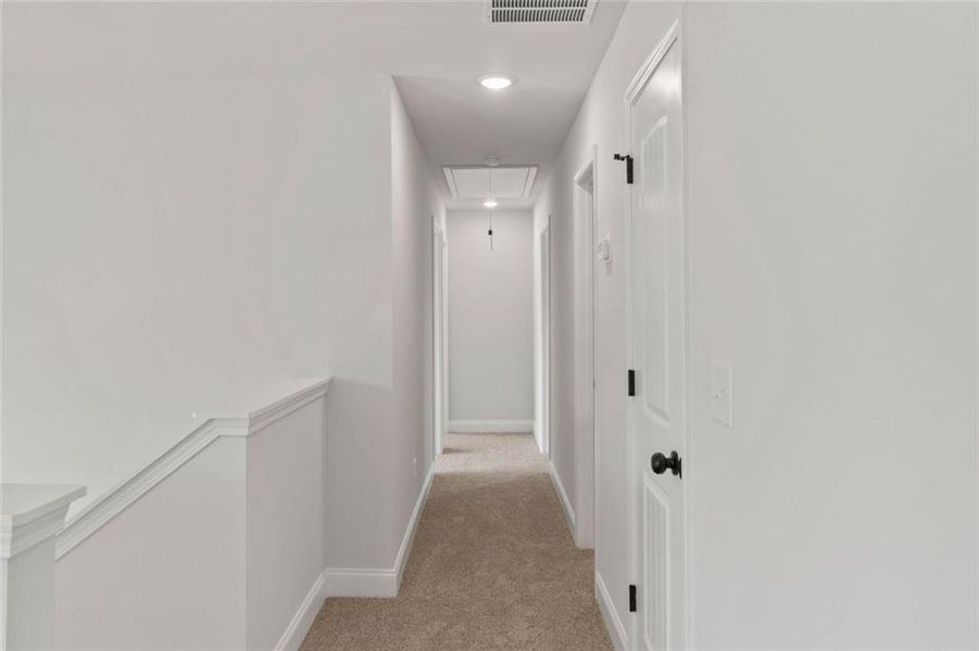 Spacious, unfurnished interior of a new home in , Alto (Image 24).