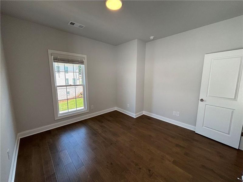 Spacious, unfurnished interior of a new home in Brackley Single Family, Cumming (Image 42).