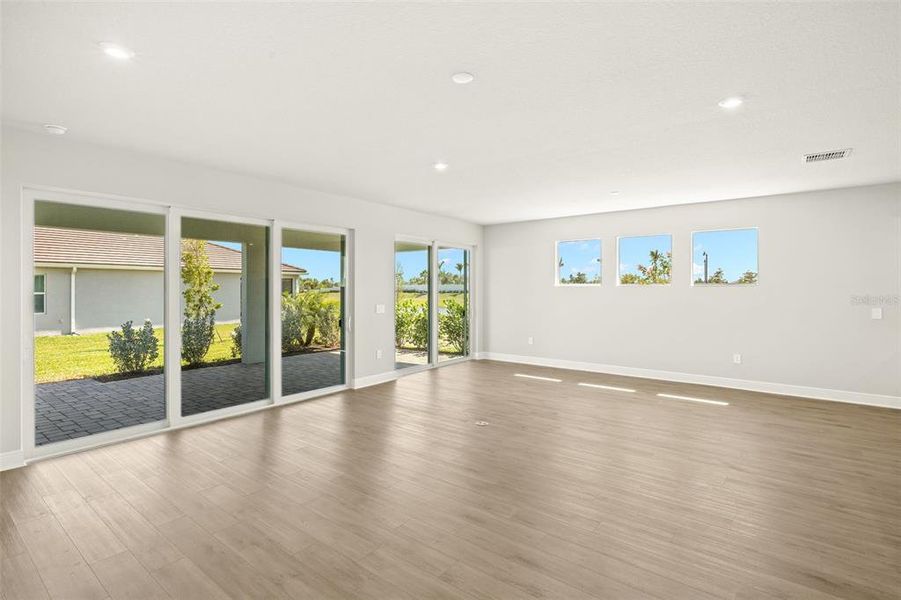 Spacious, unfurnished interior of a new home in Brightmore at Wellen Park, Venice (Image 16).