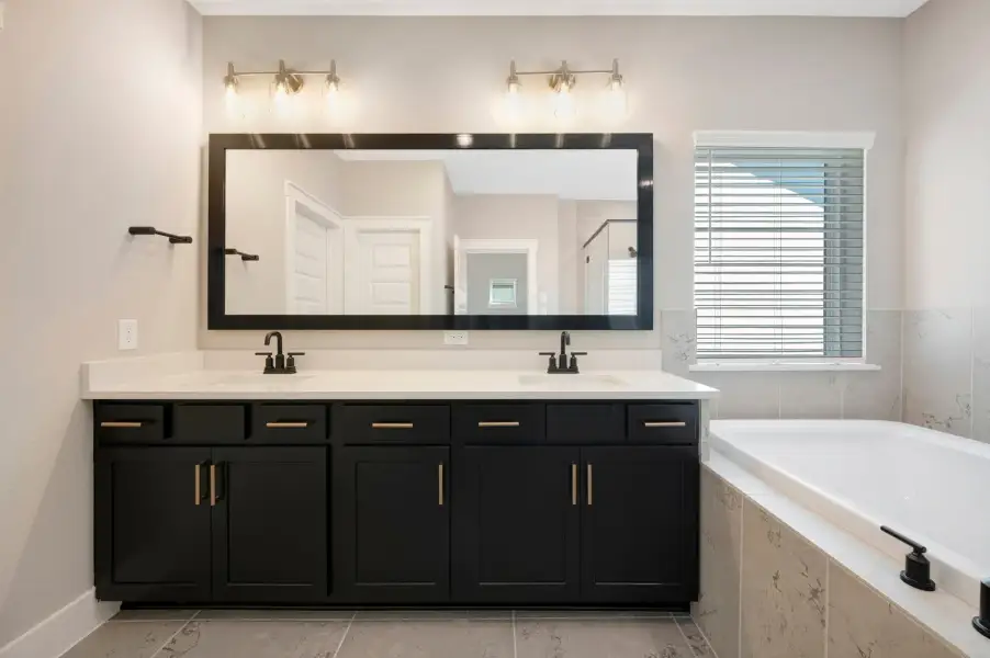 Owner's Bath Owner's Bath