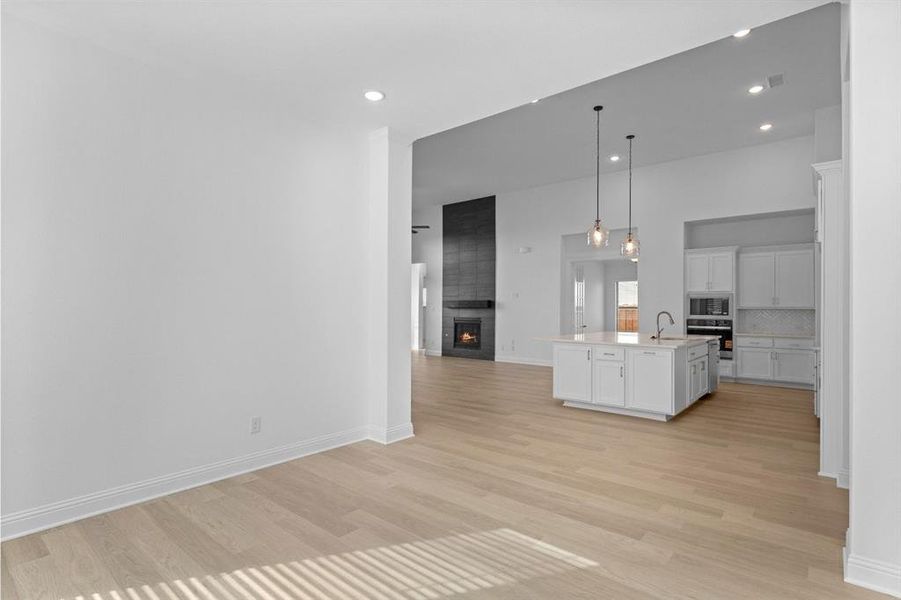 DAL_South Pointe_Bremond_2209 Birch Street (6) DAL_South Pointe_Bremond_2209 Birch Street (6)