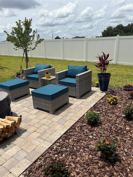 Exterior details and patio area of a home in , Ocala (Image 38).