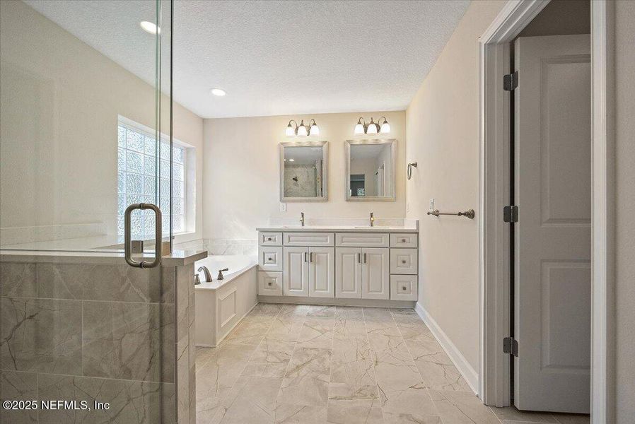 Furnished interior view inside a new home in , Jacksonville (Image 9).